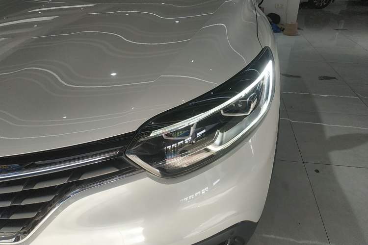 Used Renault Kadjar 2016 2.0L Four-Wheel Drive Ultimate Edition Left Front Headlight