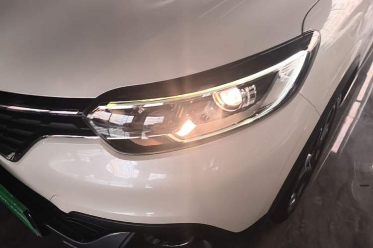 Used Renault Kadjar 2016 2.0L Two-Wheel Drive Prestige Edition Left Front Headlight