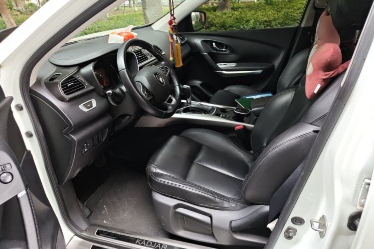 Used Renault Kadjar 2016 2.0L Two-Wheel-Drive Luxury Edition Left Front Seat