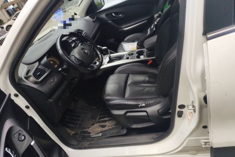 Used Renault Kadjar 2016 2.0L Two-Wheel-Drive Luxury Edition Left Front Seat