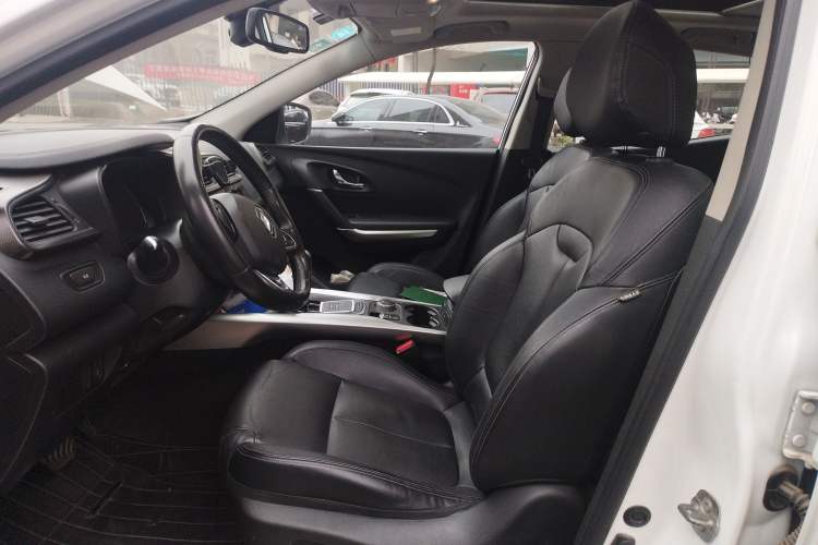 Used Renault Kadjar 2016 2.0L Four-Wheel Drive Ultimate Edition Left Front Seat