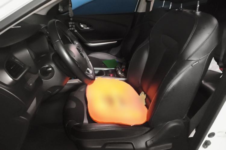 Used Renault Kadjar 2016 2.0L Two-Wheel-Drive Luxury Edition Left Front Seat