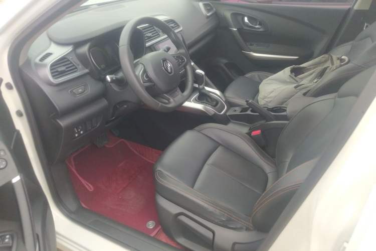 Used Renault Kadjar 2016 2.0L Two-Wheel Drive Comfort Edition Left Front Seat