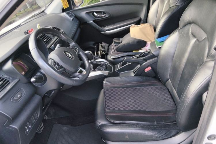Used Renault Kadjar 2016 2.0L Two-Wheel Drive Leading Edition Left Front Seat