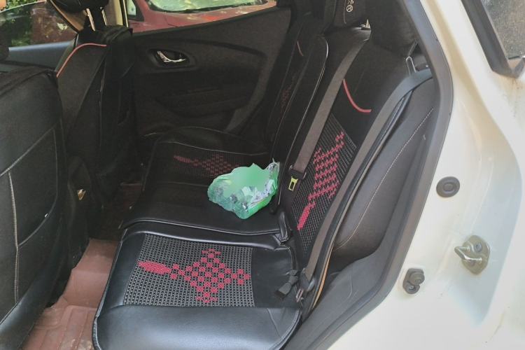 Used Renault Kadjar 2016 2.0L Two-Wheel Drive Leading Edition Left Rear Seat