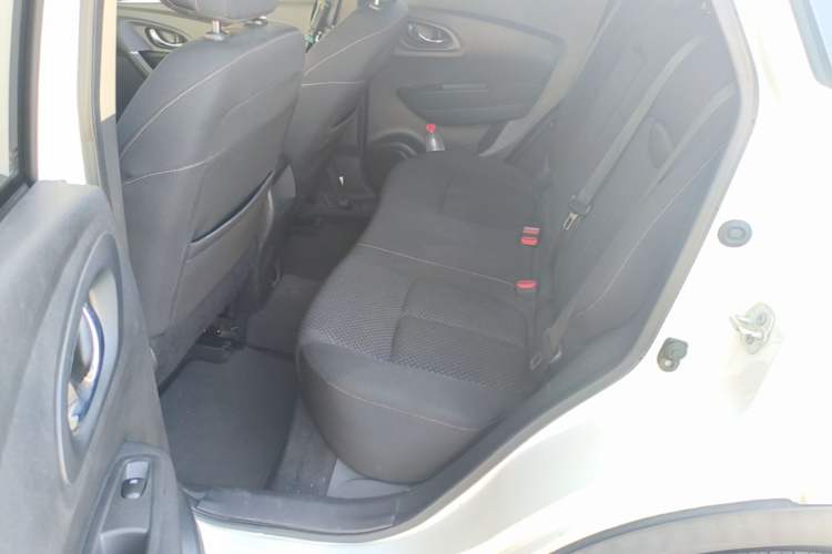 Used Renault Kadjar 2016 2.0L Two-Wheel Drive Leading Edition Left Rear Seat