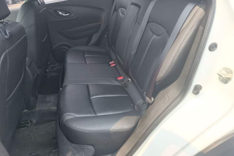 Used Renault Kadjar 2016 2.0L Two-Wheel Drive Leading Edition Left Rear Seat