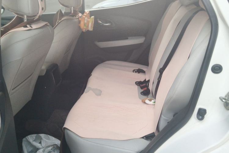 Used Renault Kadjar 2016 2.0L Two-Wheel-Drive Luxury Edition Left Rear Seat