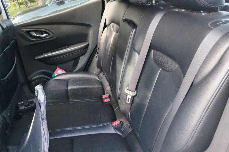 Used Renault Kadjar 2016 2.0L Two-Wheel Drive Leading Edition Left Rear Seat