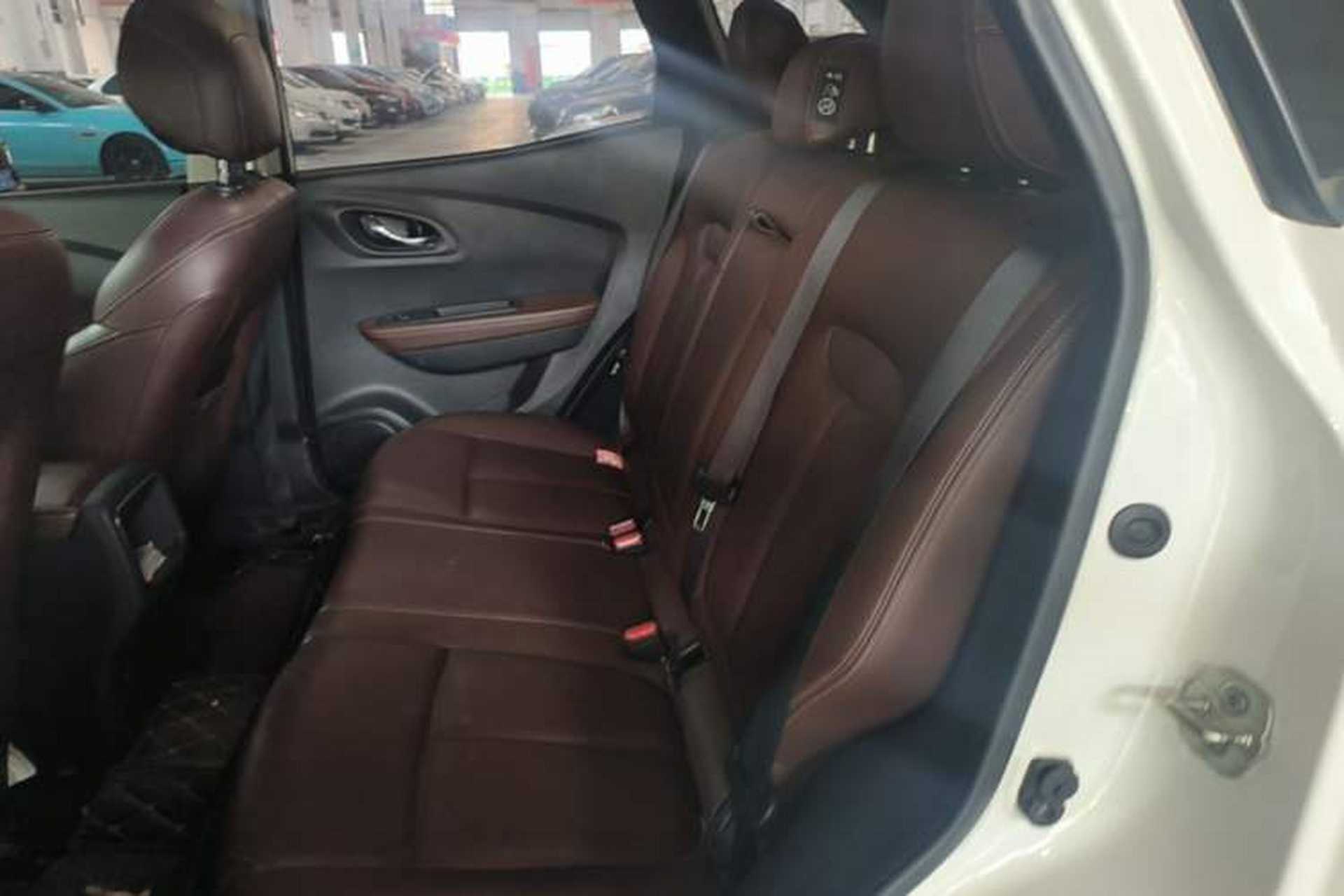 Used Renault Kadjar 2016 2.0L Two-Wheel Drive Prestige Edition Left Rear Seat