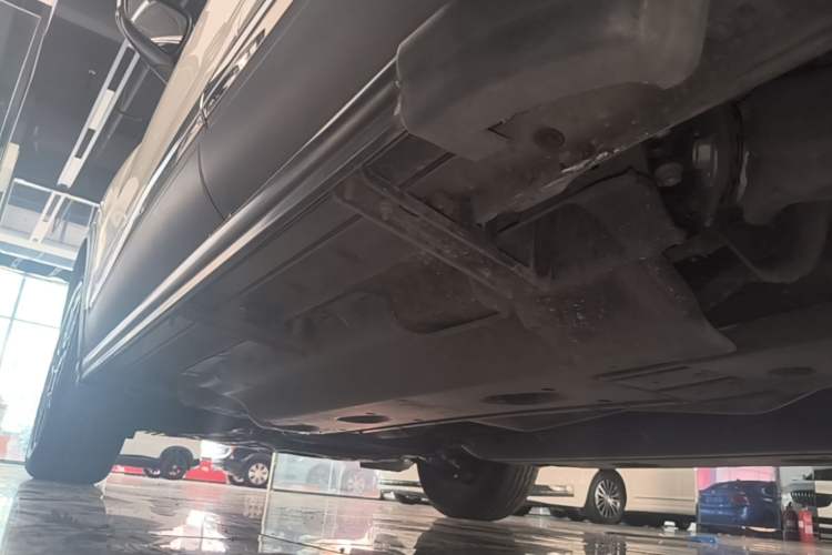 Used Renault Kadjar 2016 2.0L Two-Wheel Drive Prestige Edition Left Side Sill
