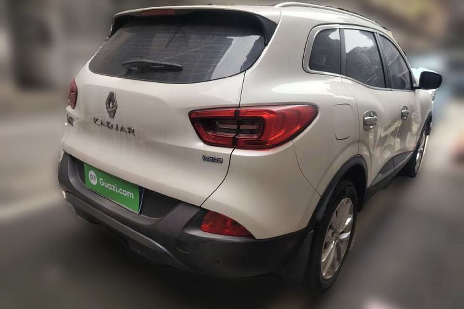 Used Renault Kadjar 2016 2.0L Two-Wheel-Drive Luxury Edition Rear Right 45 Deg