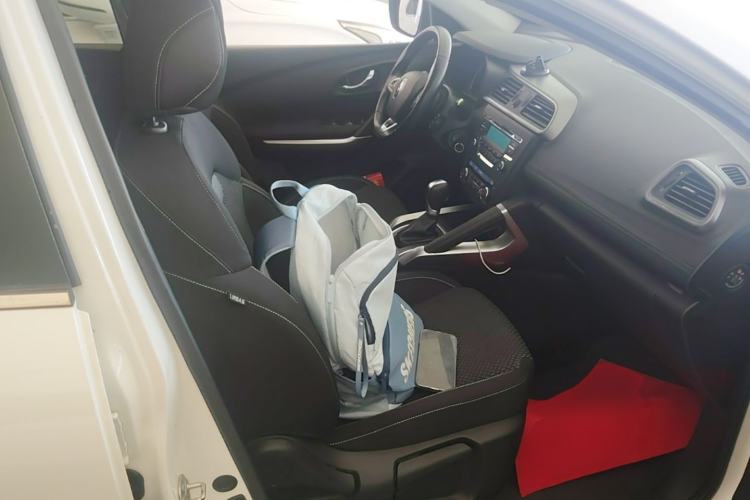 Used Renault Kadjar 2016 2.0L Two-Wheel Drive Leading Edition Right Front Seat