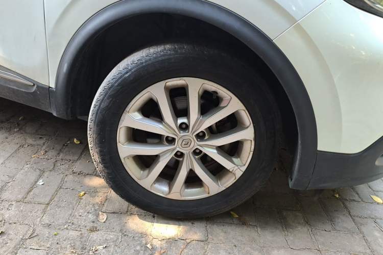 Used Renault Kadjar 2016 2.0L Two-Wheel Drive Leading Edition Right Front Wheel Hub