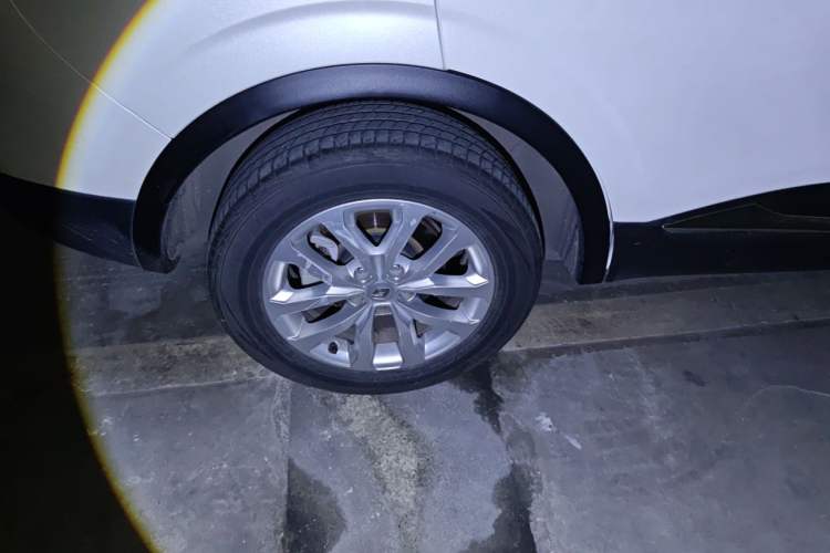 Used Renault Kadjar 2016 2.0L Two-Wheel Drive Leading Edition Right Front Wheel Hub