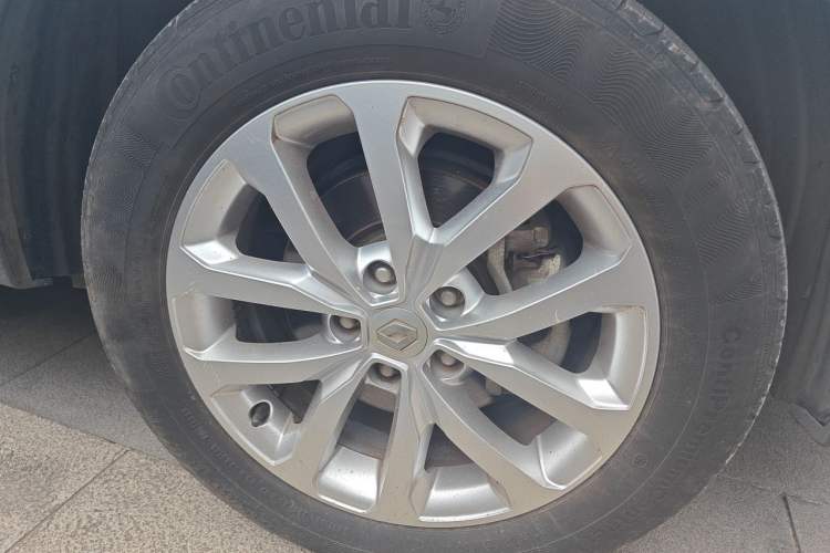 Used Renault Kadjar 2016 2.0L Two-Wheel Drive Leading Edition Right Front Wheel Hub
