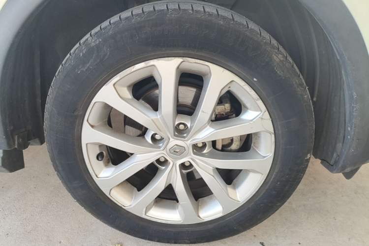 Used Renault Kadjar 2016 2.0L Two-Wheel Drive Leading Edition Right Front Wheel Hub