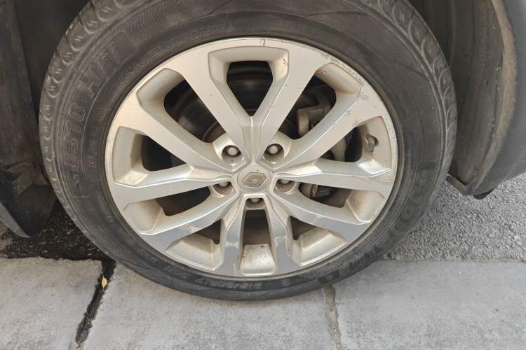 Used Renault Kadjar 2016 2.0L Two-Wheel Drive Leading Edition Right Front Wheel Hub