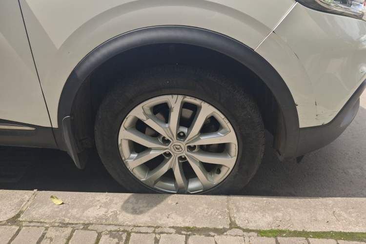 Used Renault Kadjar 2016 2.0L Two-Wheel Drive Leading Edition Right Front Wheel Hub