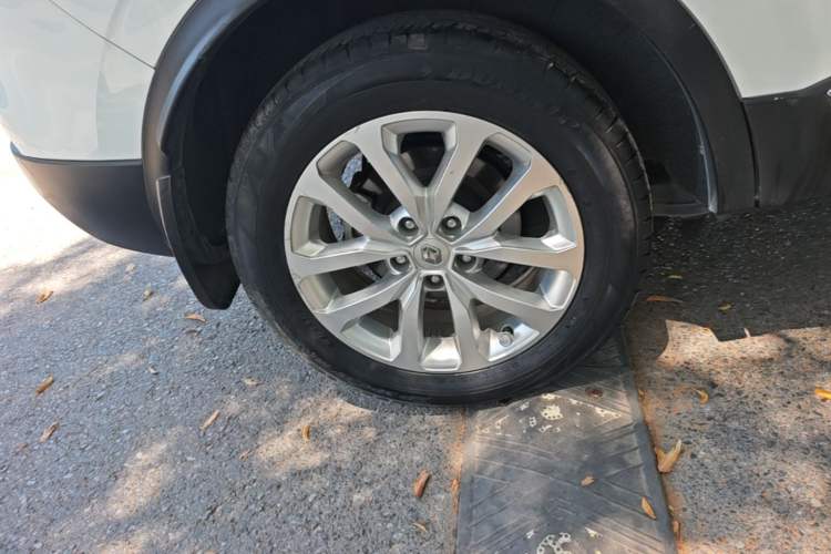 Used Renault Kadjar 2016 2.0L Two-Wheel Drive Leading Edition Right Rear Wheel Hub