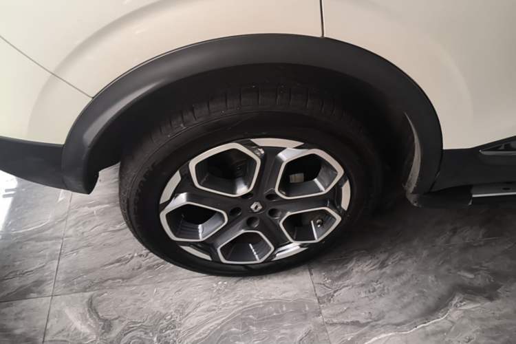 Used Renault Kadjar 2016 2.0L Two-Wheel Drive Prestige Edition Right Rear Wheel Hub