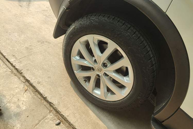 Used Renault Kadjar 2016 2.0L Two-Wheel Drive Leading Edition Right Rear Wheel Hub