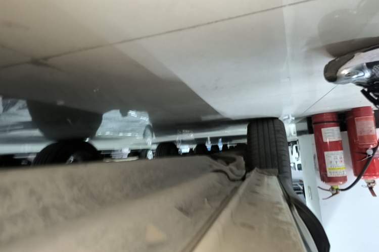 Used Renault Kadjar 2016 2.0L Two-Wheel-Drive Luxury Edition Right Side Sill