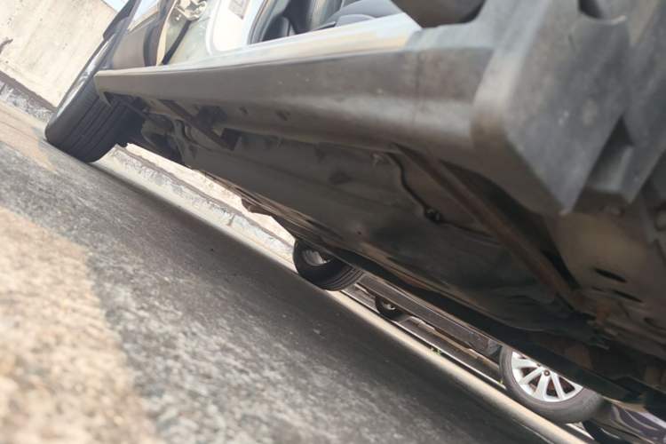 Used Renault Kadjar 2016 2.0L Two-Wheel Drive Leading Edition Right Side Sill