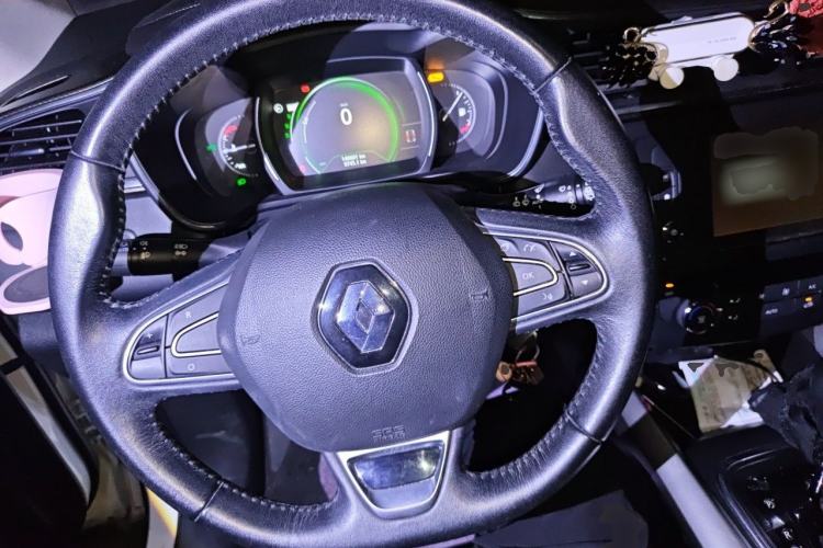 Used Renault Kadjar 2016 2.0L Two-Wheel Drive Leading Edition Steering Wheel