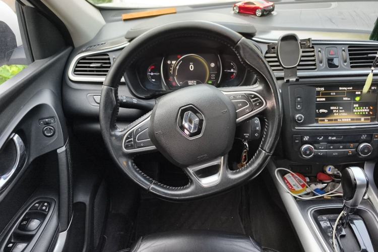 Used Renault Kadjar 2016 2.0L Two-Wheel-Drive Luxury Edition Steering Wheel