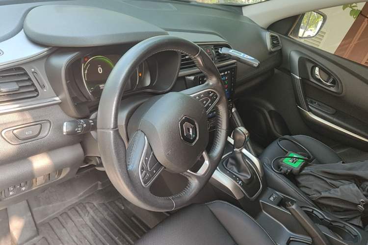 Used Renault Kadjar 2016 2.0L Two-Wheel Drive Leading Edition Steering Wheel
