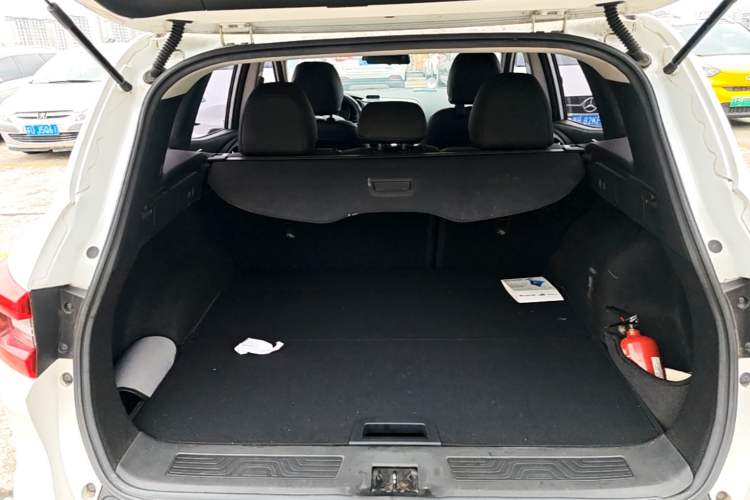 Used Renault Kadjar 2016 2.0L Two-Wheel Drive Leading Edition Trunk