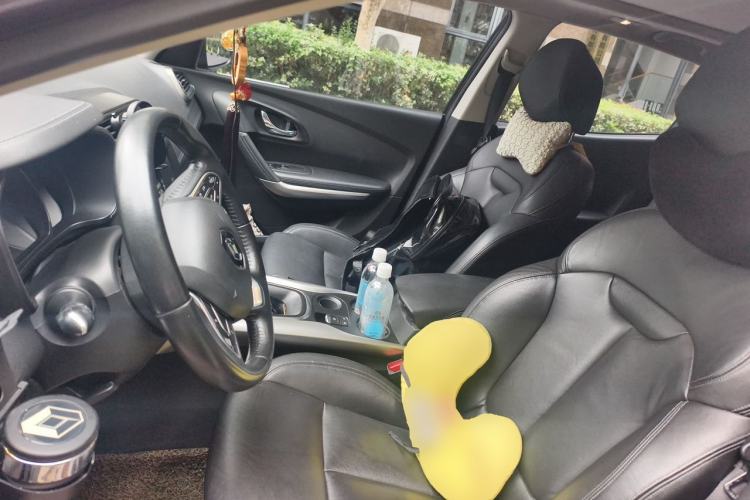 Used Renault Kadjar 2016 2.0L Two-Wheel-Drive Luxury Edition Left Front Seat