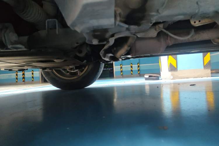 Used Renault Kadjar 2017 2.0L Four-Wheel Drive Premium Edition Chassis Front Left