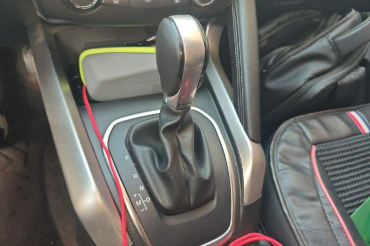 Used Renault Kadjar 2017 2.0L Two-Wheel Drive Fashion Edition Gear Lever