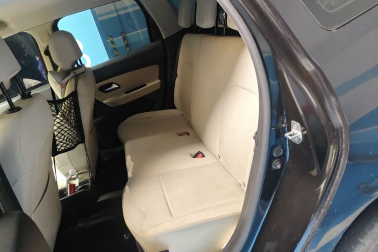 Used Renault Kadjar 2017 2.0L Four-Wheel Drive Premium Edition Left Rear Seat