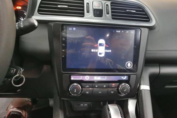 Used Renault Kadjar 2017 2.0L Two-Wheel Drive Fashion Edition Audio And AC Panel