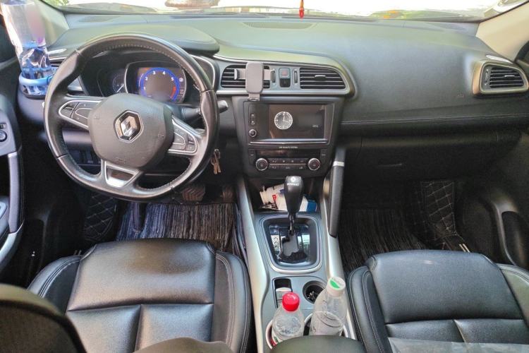 Used Renault Kadjar 2017 2.0L Two-Wheel-Drive Leading Edition Center Console