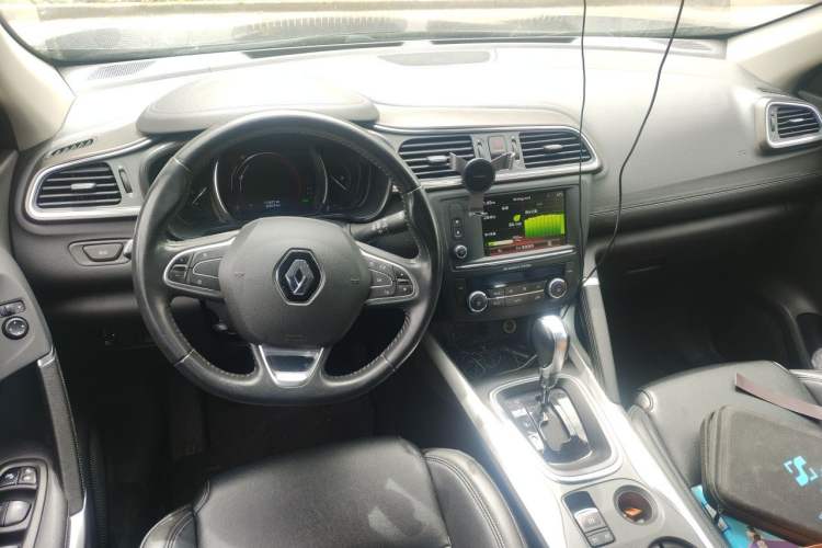 Used Renault Kadjar 2017 2.0L Two-Wheel-Drive Leading Edition Center Console
