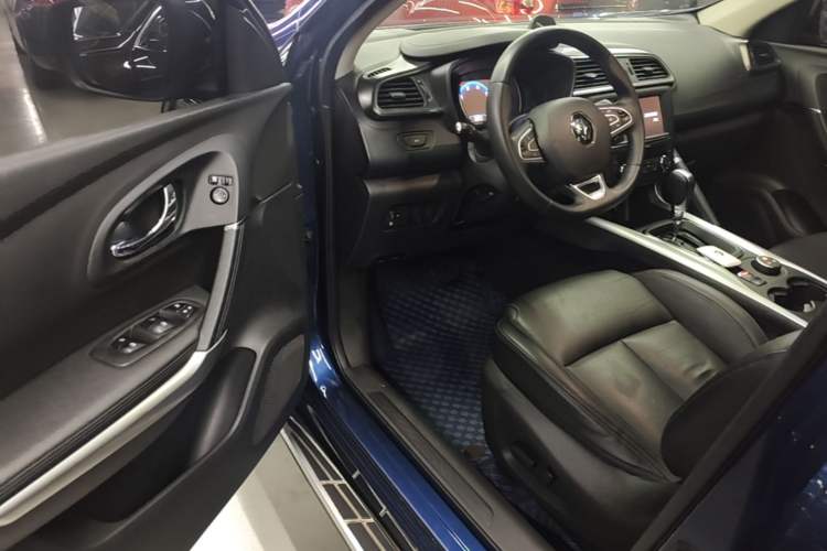 Used Renault Kadjar 2017 2.0L Two-Wheel Drive Luxury Edition Driver Seat