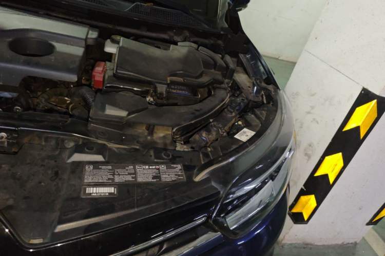 Used Renault Kadjar 2017 2.0L Two-Wheel Drive Comfort Edition Engine Bay Left