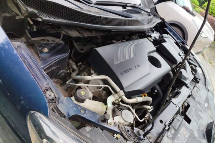 Used Renault Kadjar 2017 2.0L Two-Wheel-Drive Leading Edition Engine Bay Right