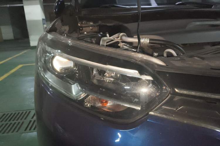 Used Renault Kadjar 2017 2.0L Two-Wheel Drive Luxury Edition Engine Bay Right