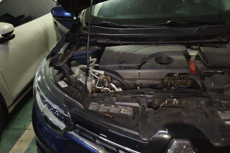 Used Renault Kadjar 2017 2.0L Two-Wheel Drive Comfort Edition Engine Bay Right