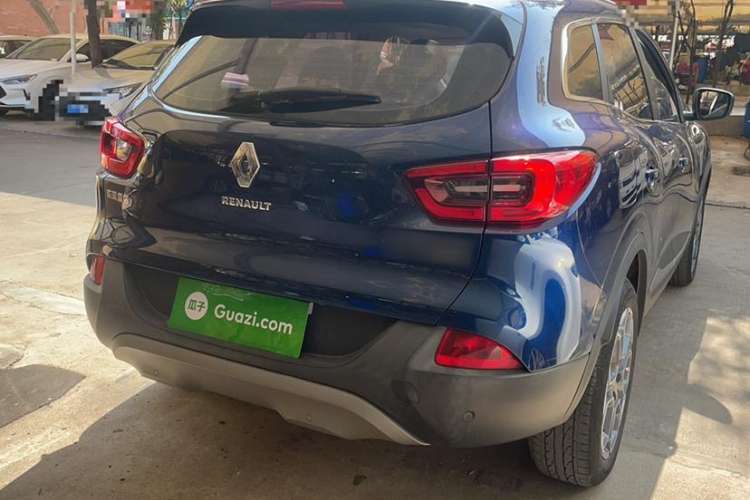 Used Renault Kadjar 2017 2.0L Two-Wheel Drive Luxury Edition Exterior 5