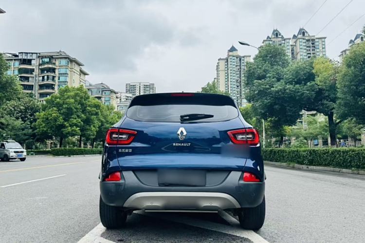Used Renault Kadjar 2017 2.0L Two-Wheel-Drive Leading Edition Exterior 6