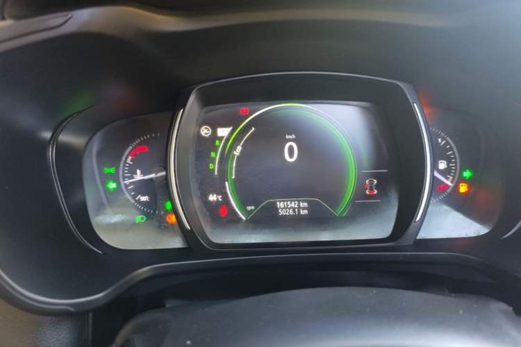 Used Renault Kadjar 2017 2.0L Two-Wheel Drive Comfort Edition Instrument Cluster