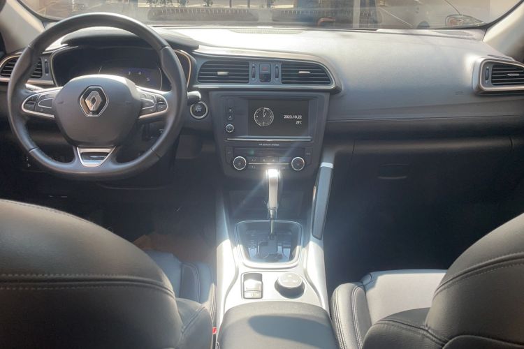 Used Renault Kadjar 2017 2.0L Two-Wheel Drive Luxury Edition Interior 2