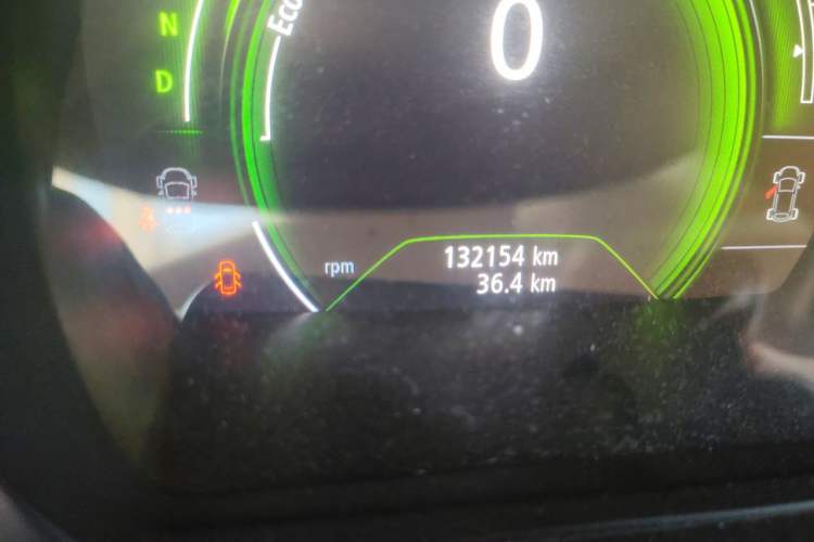 Used Renault Kadjar 2017 2.0L Two-Wheel Drive Fashion Edition Odometer Close Up