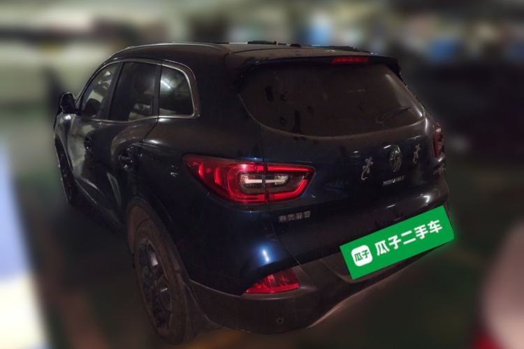 Used Renault Kadjar 2017 2.0L Two-Wheel Drive Luxury Edition Rear Left 45 Deg